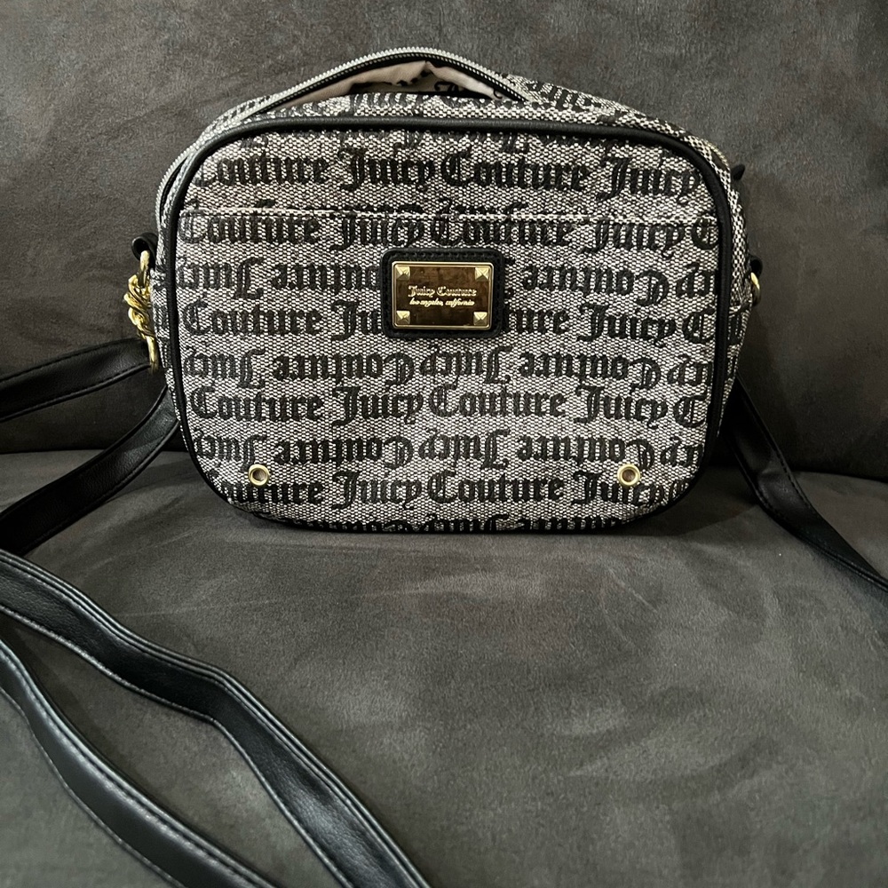 Black/grey Juicy Couture camera bag